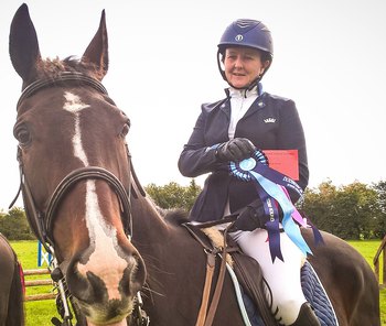Julie Milkins Takes Victory in Dodson & Horrell 0.85m National Amateur Second Round at Wick St Lawrence Show